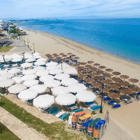 Dream 3 Perea Apartament *